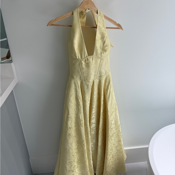 Effie Midi Yellow Halter Dress Size XS New with Tags - Picture 4 of 4